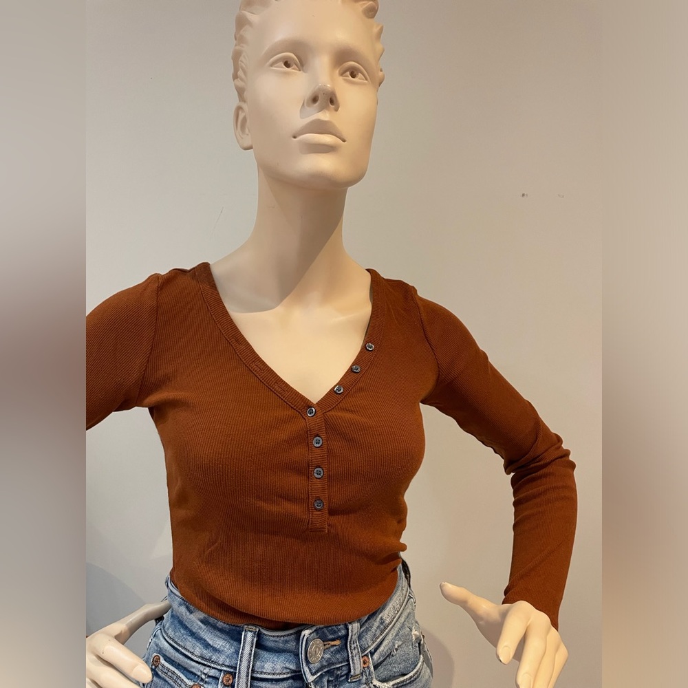 BANANA REPUBLIC | Ribbed Henley Long Sleeve
Stretchy Tight Rust Bodysuit XS - Picture 5 of 15